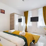 Avner 3* Bucharest