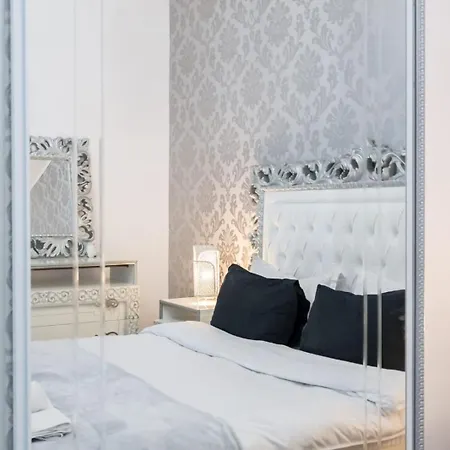 Avner 布加勒斯特