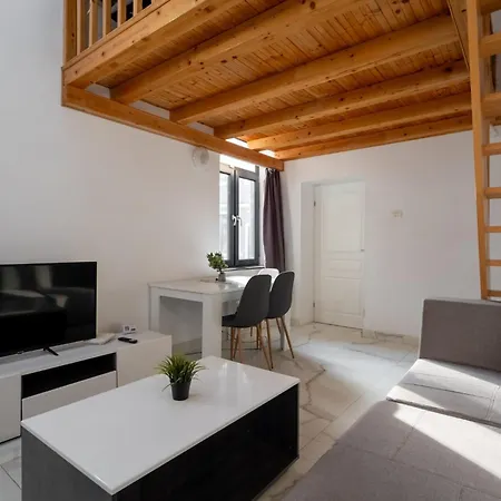 Ξενοδοχείο με διαμερίσματα Afy Stays Boutique Apartments