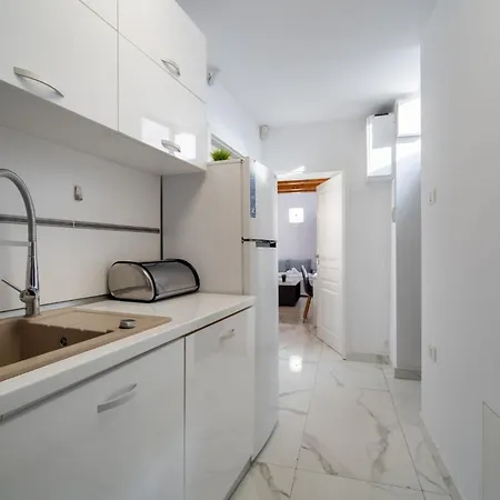 Ξενοδοχείο με διαμερίσματα Afy Stays Boutique Apartments Βουκουρέστι