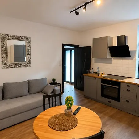 Ξενοδοχείο με διαμερίσματα Afy Stays Boutique Apartments 3*