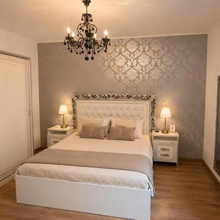 Ξενοδοχείο με διαμερίσματα Afy Stays Boutique Apartments Βουκουρέστι