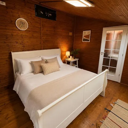 Afy Stays Boutique Apartments Ξενοδοχείο με διαμερίσματα Βουκουρέστι