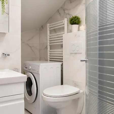 Afy Stays Boutique Apartments 3* Βουκουρέστι