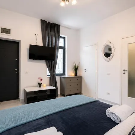 Ξενοδοχείο με διαμερίσματα Afy Stays Boutique Apartments Βουκουρέστι