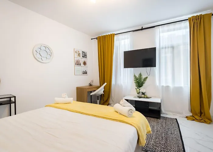 Hotel de apartamente Avner