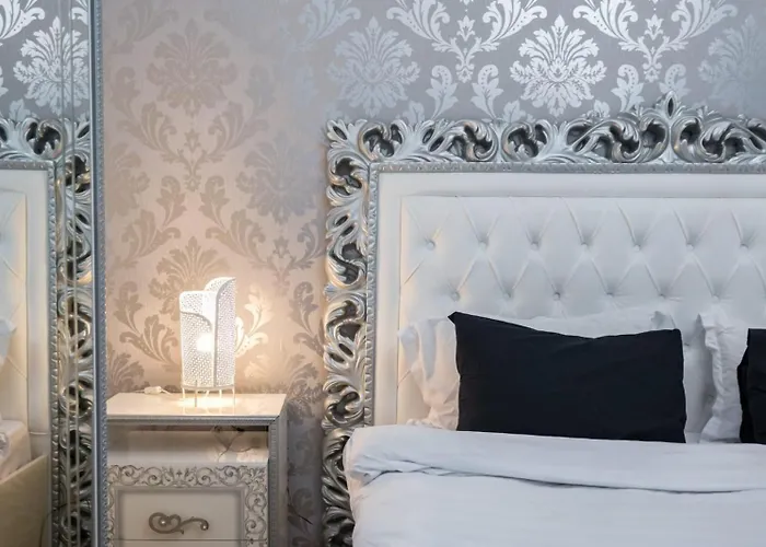 アパートホテル Avner ブカレスト