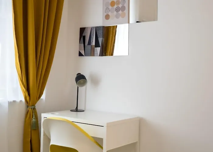 Avner アパートホテル 4*