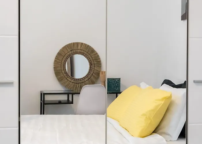 アパートホテル Avner ブカレスト